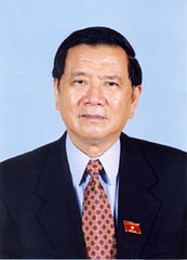 Bộ trưởng Nguyễn Dy Niên