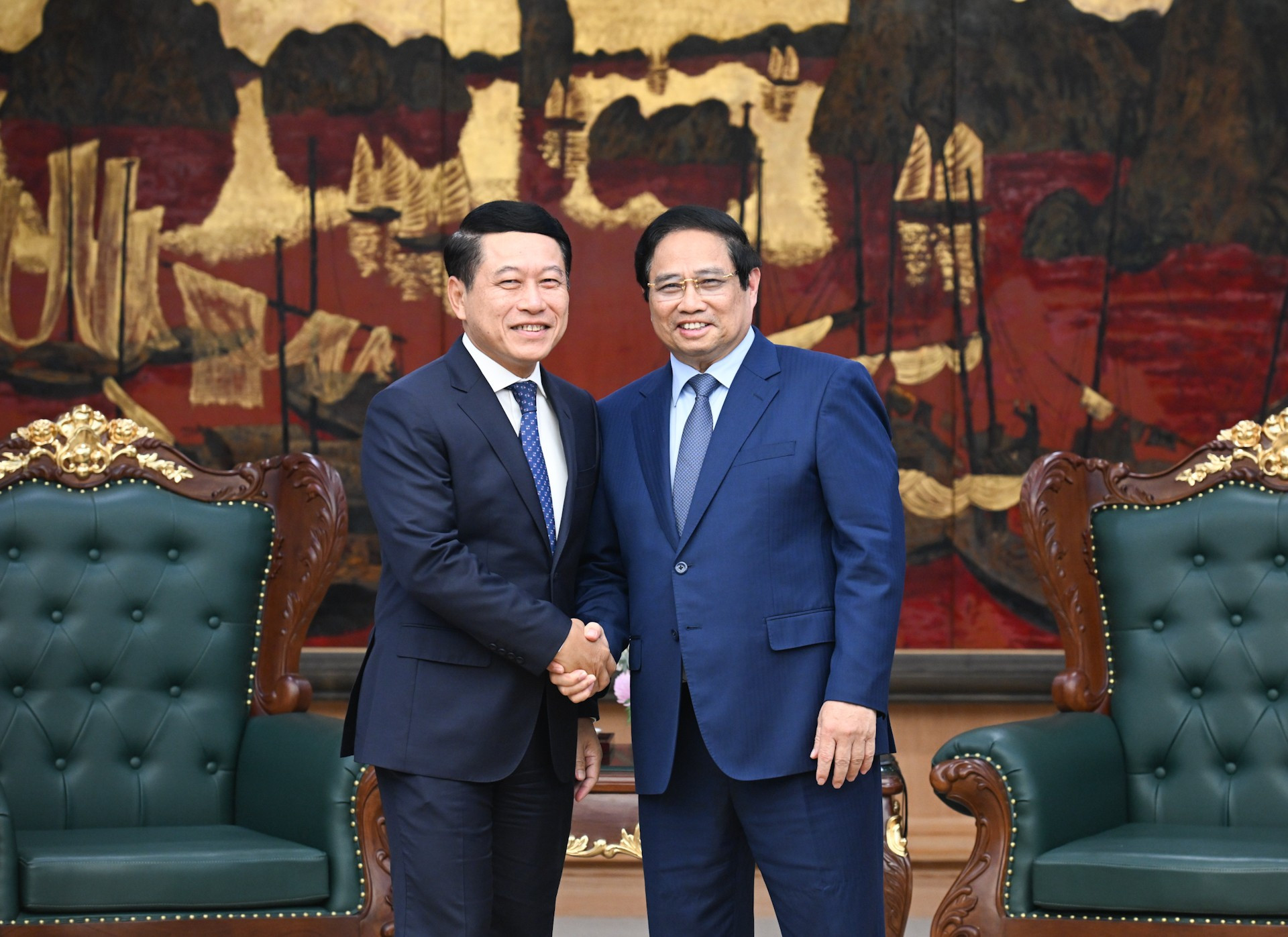 Thủ tướng Phạm Minh Chính tiếp Phó Thủ tướng, Trưởng Ban Cải cách doanh nghiệp Lào
